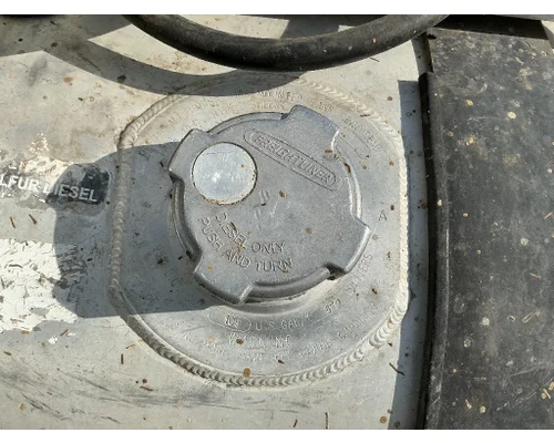 FREIGHTLINER Cascadia 113 Fuel Tank