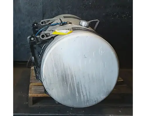 FREIGHTLINER Cascadia 113 Fuel Tank
