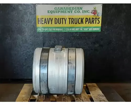 FREIGHTLINER Cascadia 113 Fuel Tank