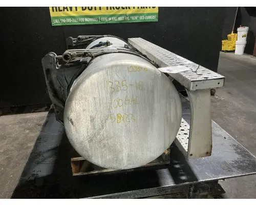 FREIGHTLINER Cascadia 113 Fuel Tank
