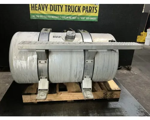FREIGHTLINER Cascadia 113 Fuel Tank