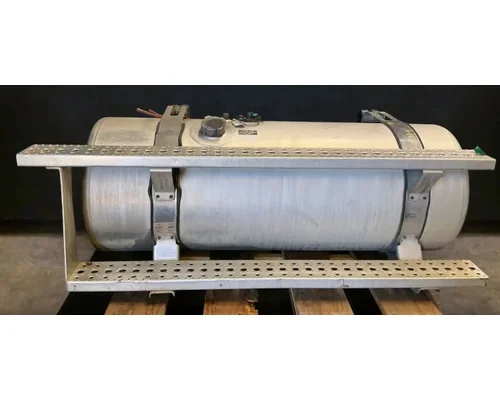FREIGHTLINER Cascadia 113 Fuel Tank