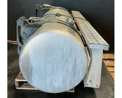 FREIGHTLINER Cascadia 113 Fuel Tank