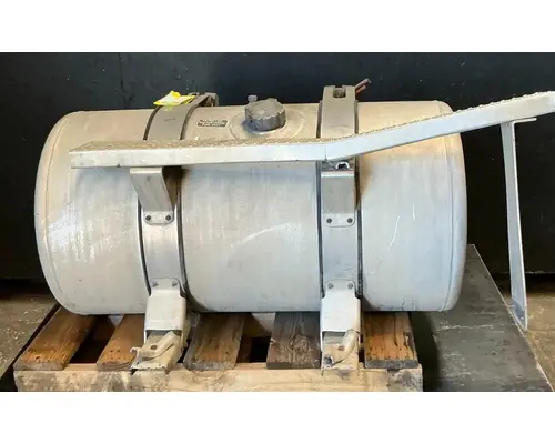 FREIGHTLINER Cascadia 113 Fuel Tank