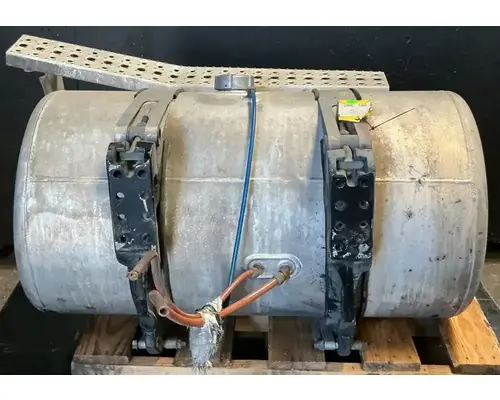 FREIGHTLINER Cascadia 113 Fuel Tank