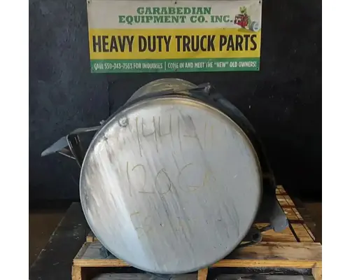 FREIGHTLINER Cascadia 113 Fuel Tank