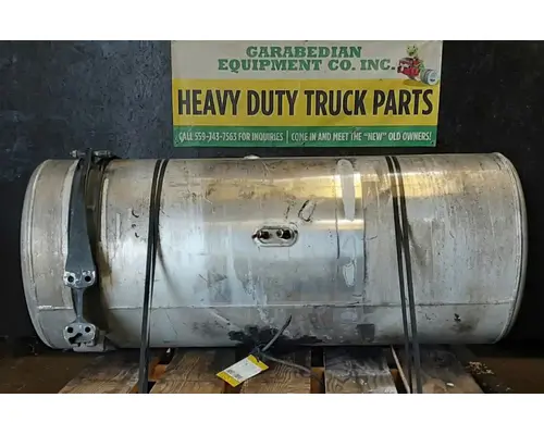 FREIGHTLINER Cascadia 113 Fuel Tank