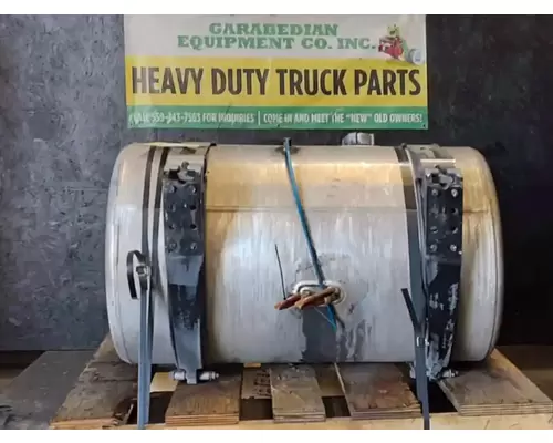 FREIGHTLINER Cascadia 113 Fuel Tank