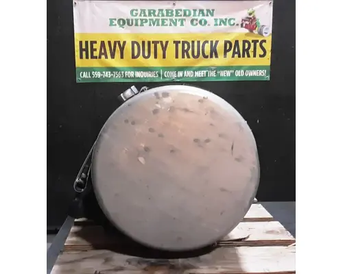 FREIGHTLINER Cascadia 113 Fuel Tank