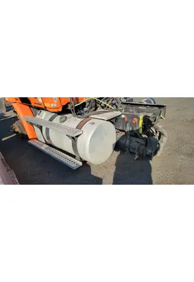 FREIGHTLINER Cascadia 113 Fuel Tank