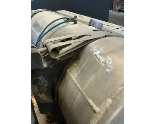 FREIGHTLINER Cascadia 113 Fuel Tank