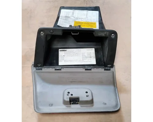 FREIGHTLINER Cascadia 113 Glove Box
