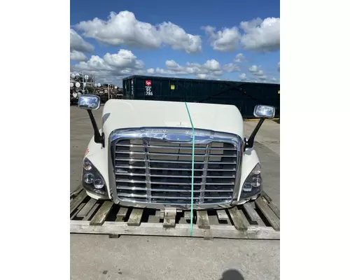 FREIGHTLINER Cascadia 113 Hood