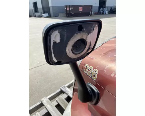 FREIGHTLINER Cascadia 113 Hood
