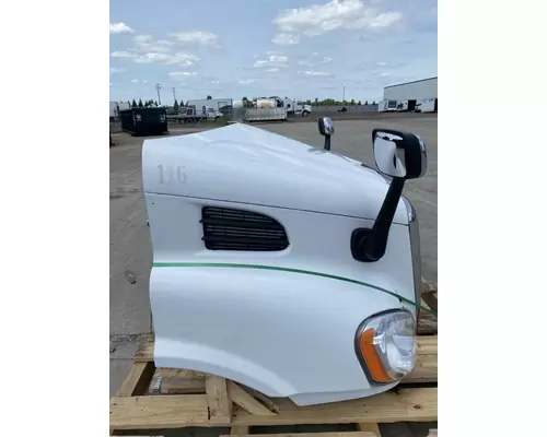 FREIGHTLINER Cascadia 113 Hood