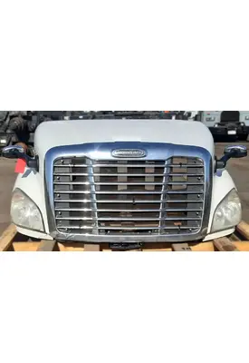 FREIGHTLINER Cascadia 113 Hood