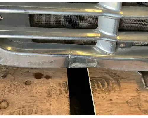 FREIGHTLINER Cascadia 113 Hood