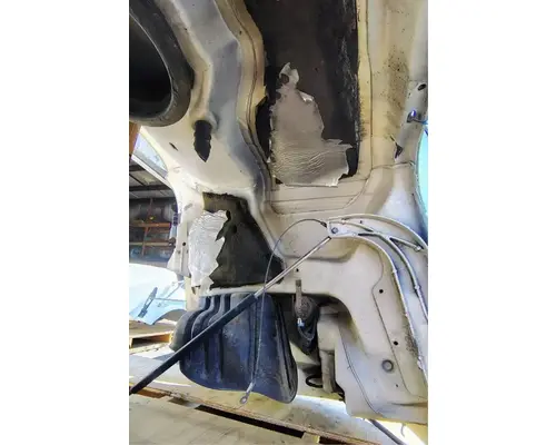 FREIGHTLINER Cascadia 113 Hood