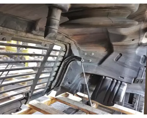 FREIGHTLINER Cascadia 113 Hood