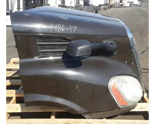 FREIGHTLINER Cascadia 113 Hood
