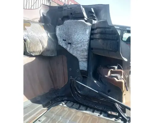 FREIGHTLINER Cascadia 113 Hood