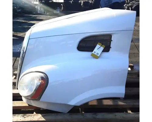 FREIGHTLINER Cascadia 113 Hood