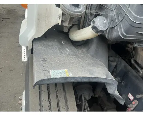 FREIGHTLINER Cascadia 113 Inner Fender