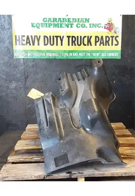 FREIGHTLINER Cascadia 113 Inner Fender