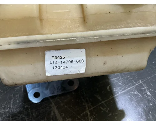FREIGHTLINER Cascadia 113 Power Steering Fluid Reservoir