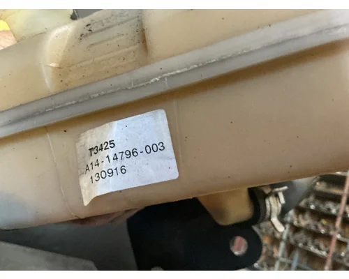 FREIGHTLINER Cascadia 113 Power Steering Fluid Reservoir