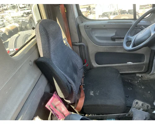 FREIGHTLINER Cascadia 113 Seat, Front