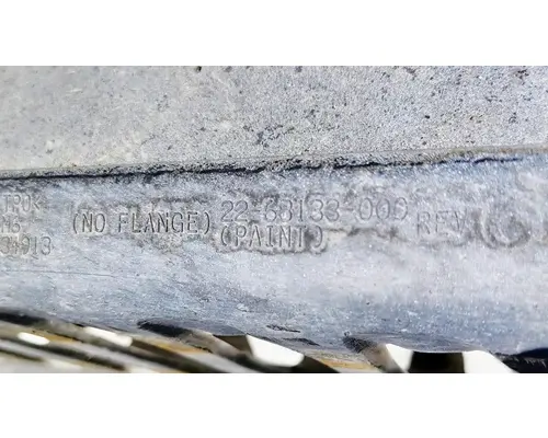 FREIGHTLINER Cascadia 113 Side Fairing