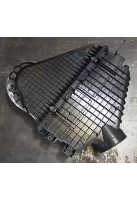 FREIGHTLINER Cascadia 116 Day Cab Air Cleaner