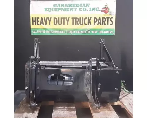 FREIGHTLINER Cascadia 116 Day Cab Battery BoxTray