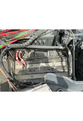 FREIGHTLINER Cascadia 116 Day Cab Battery Boxes