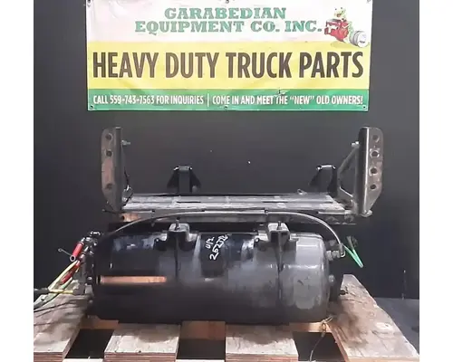 FREIGHTLINER Cascadia 116 Day Cab Battery Boxes