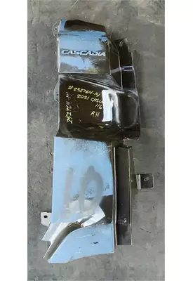 FREIGHTLINER Cascadia 116 Day Cab Cowl