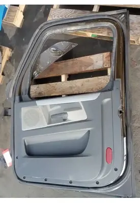 FREIGHTLINER Cascadia 116 Day Cab Door Assembly, Front