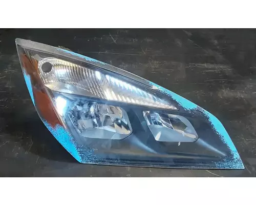 FREIGHTLINER Cascadia 116 Day Cab Headlamp Assembly