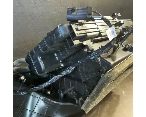 FREIGHTLINER Cascadia 116 Day Cab Heater Assembly