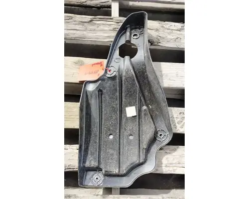 FREIGHTLINER Cascadia 116 Day Cab Inner Fender