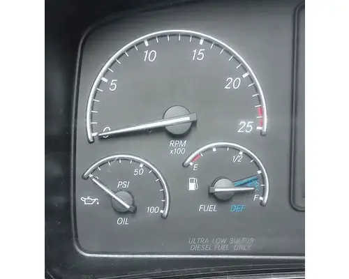 FREIGHTLINER Cascadia 116 Day Cab Instrument Cluster