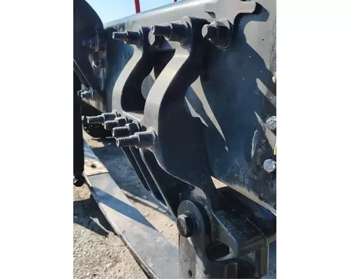 FREIGHTLINER Cascadia 116 Day Cab Spring Hanger