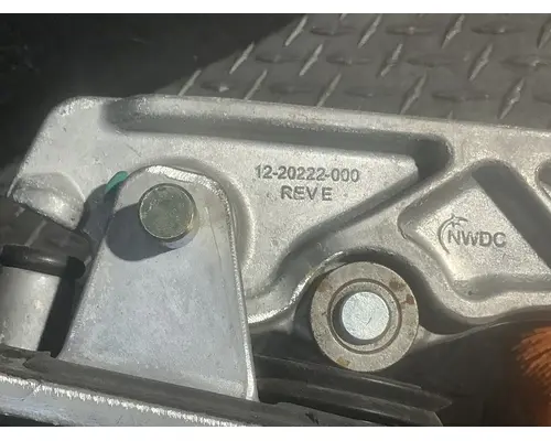 FREIGHTLINER Cascadia 116 Accelerator Parts
