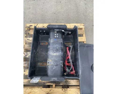 FREIGHTLINER Cascadia 116 Battery Box