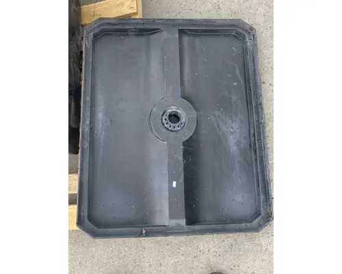 FREIGHTLINER Cascadia 116 Battery Box