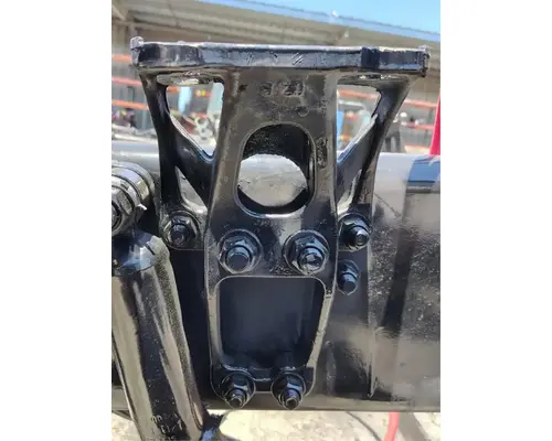 FREIGHTLINER Cascadia 116 Cab Mount Bracket