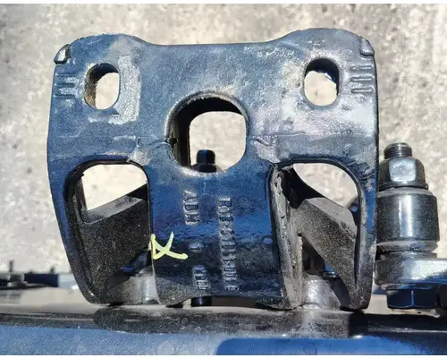 FREIGHTLINER Cascadia 116 Cab Mount Bracket