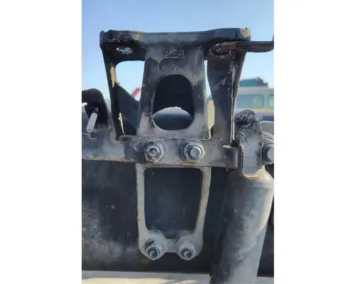 FREIGHTLINER Cascadia 116 Cab Mount Bracket