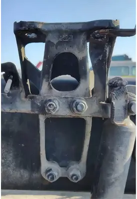 FREIGHTLINER Cascadia 116 Cab Mount Bracket